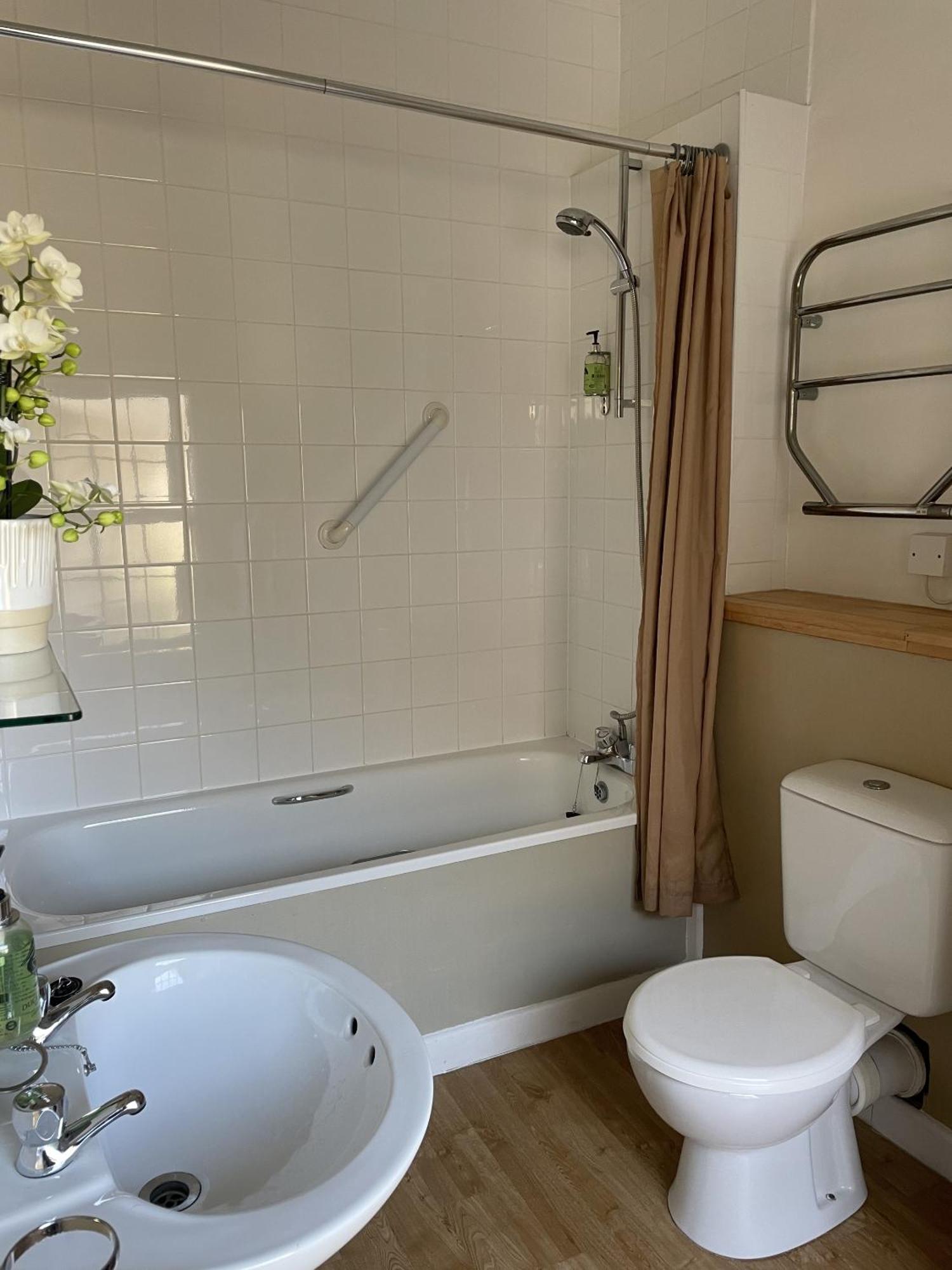 White Hart Hotel Wiveliscombe Номер фото